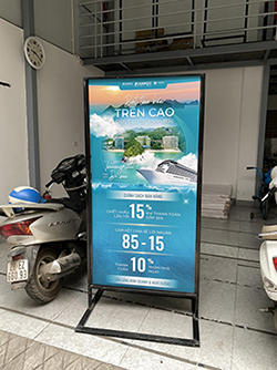 Standee Sắt 2 mặt 80x170